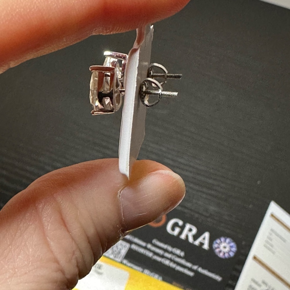 NWT | Certified | 2 Carat Moissanite Diamond Stud Earrings | 925 Sterling Silver - Picture 4 of 5